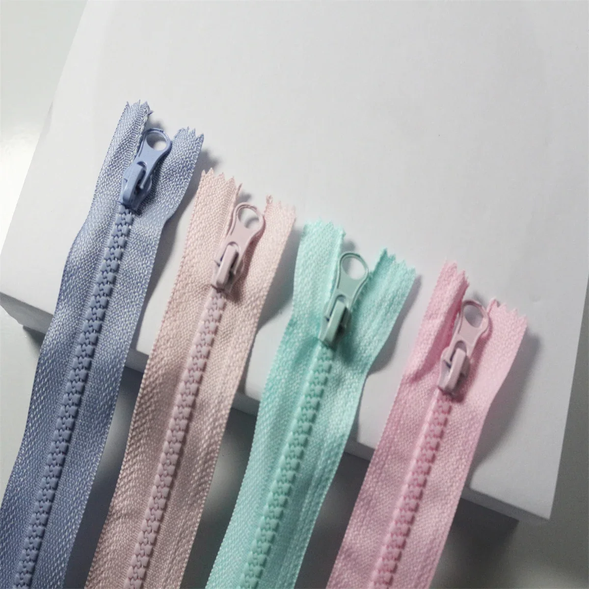 Bolsa de resina con cremallera - Home Textiles Manufacturer reseña y precio